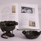 Empty Bowl Japanese Pocket On Piedouche In Lotus Ikebana with The Frog