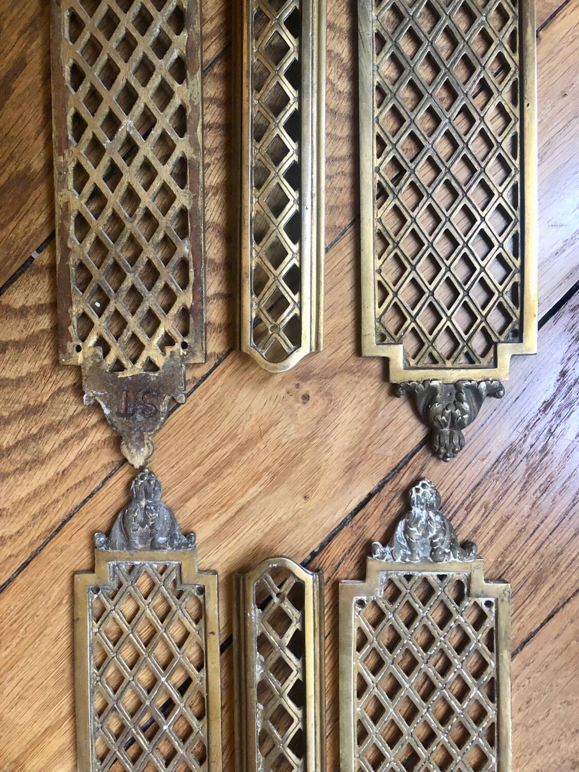 Quincaillerie décorative de porte