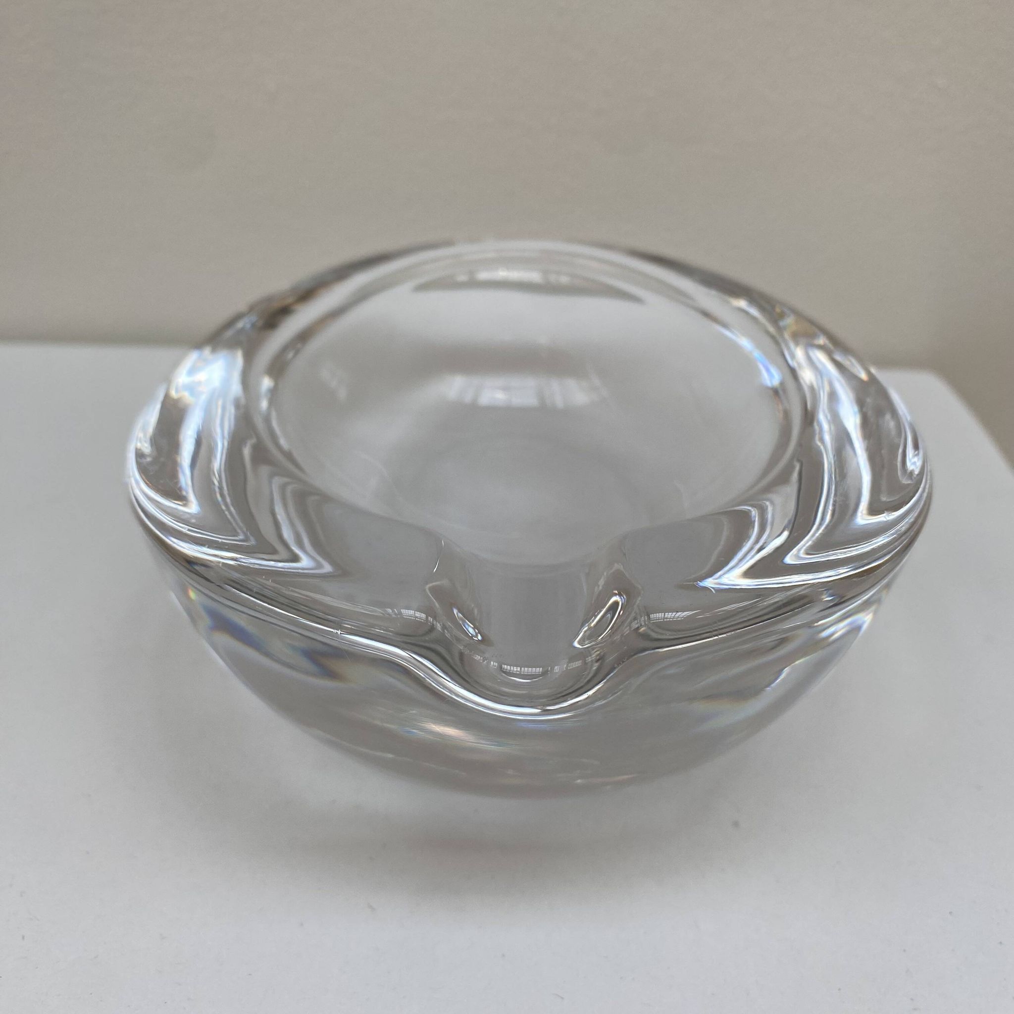 Large glass crystal ashtray by Art Vannes France