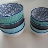 Set of 8 ceramic bowls