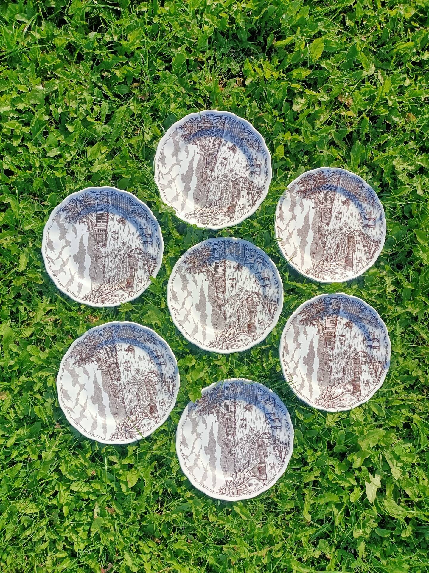 Dessert plates - England