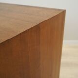 Walnut cabinet, Danish design, 1960s, designer: Børge Mogensen