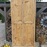 Très grande armoire bois rénovée