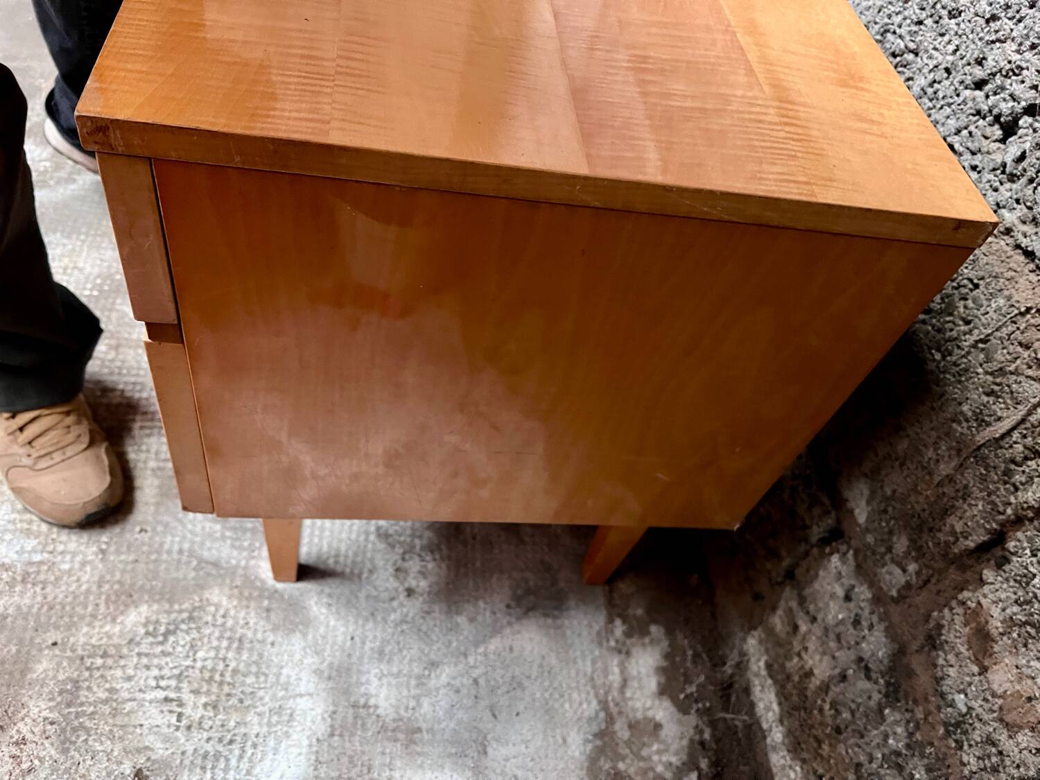 Light wood row TV unit