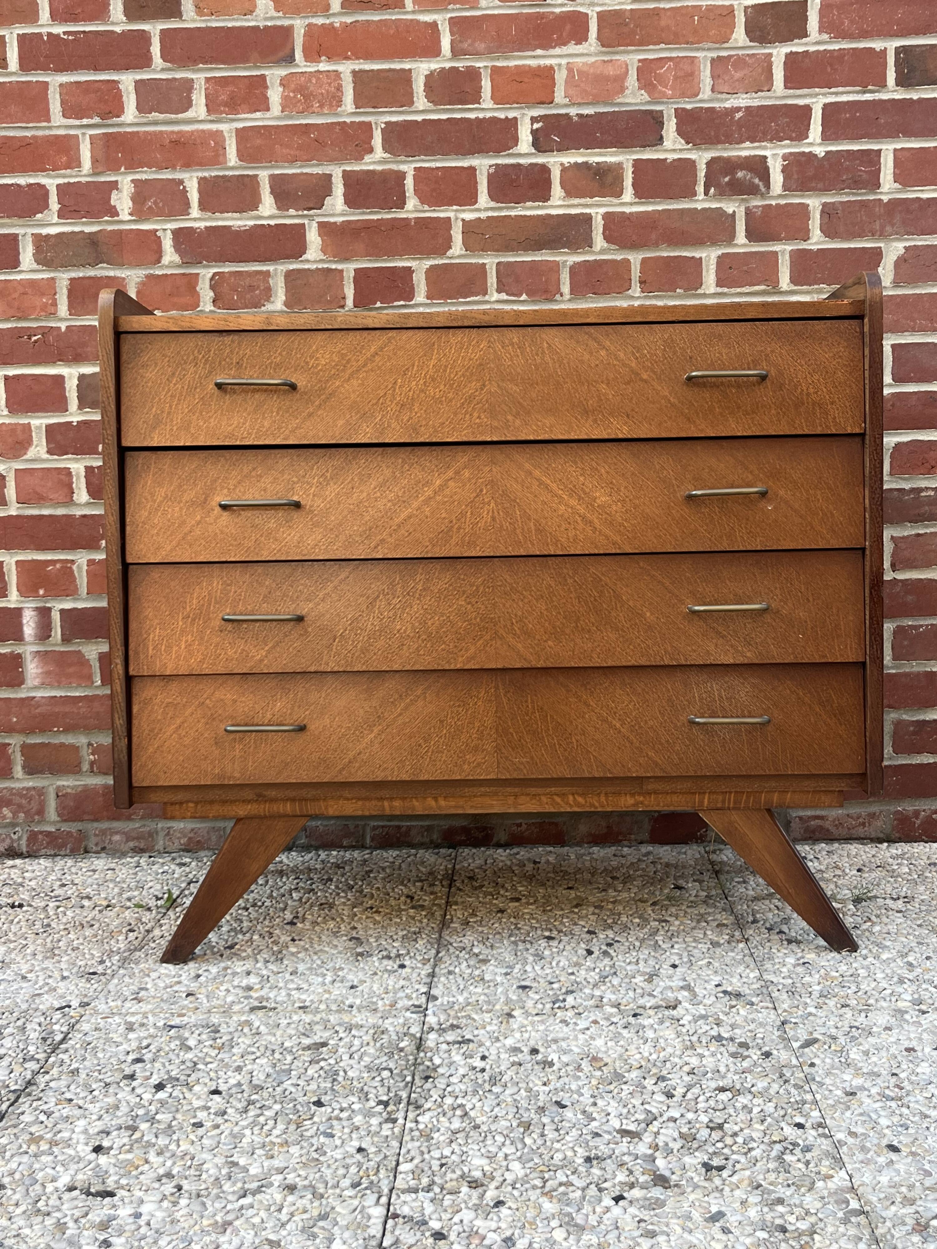 Commode vintage pieds compas