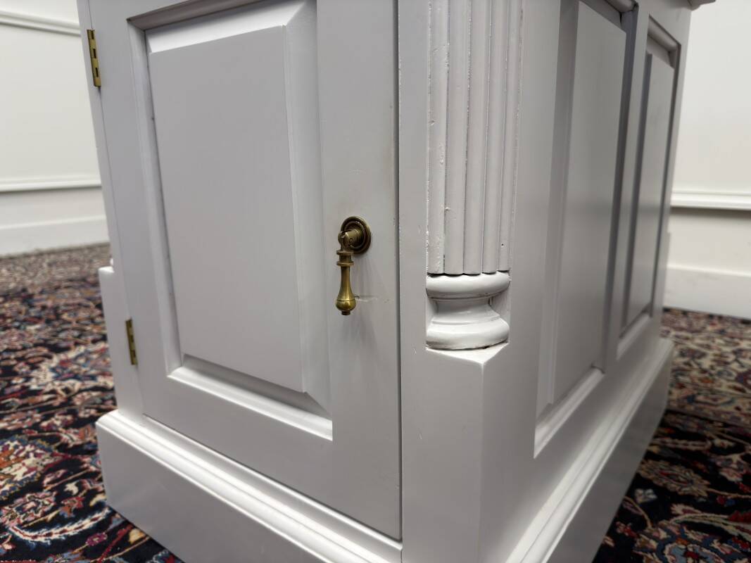 Classic English White Chesterfield Desk