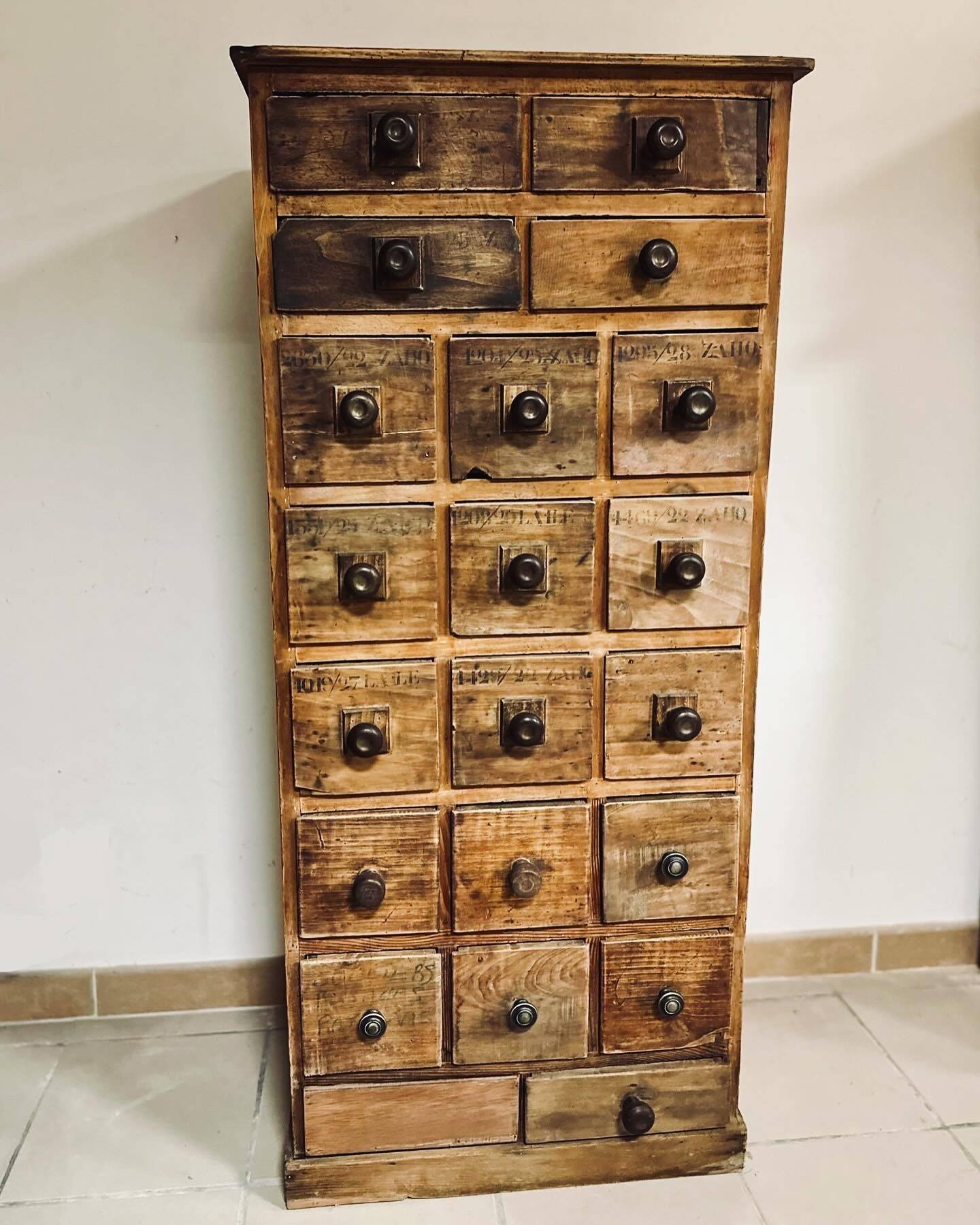 Apothecary cabinet with 20 drawers