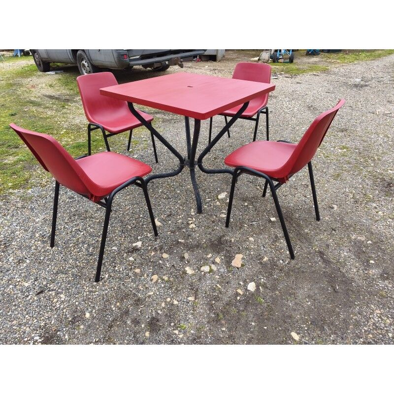 Garden furniture from the 60s/70s.