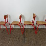 Chaises d'école