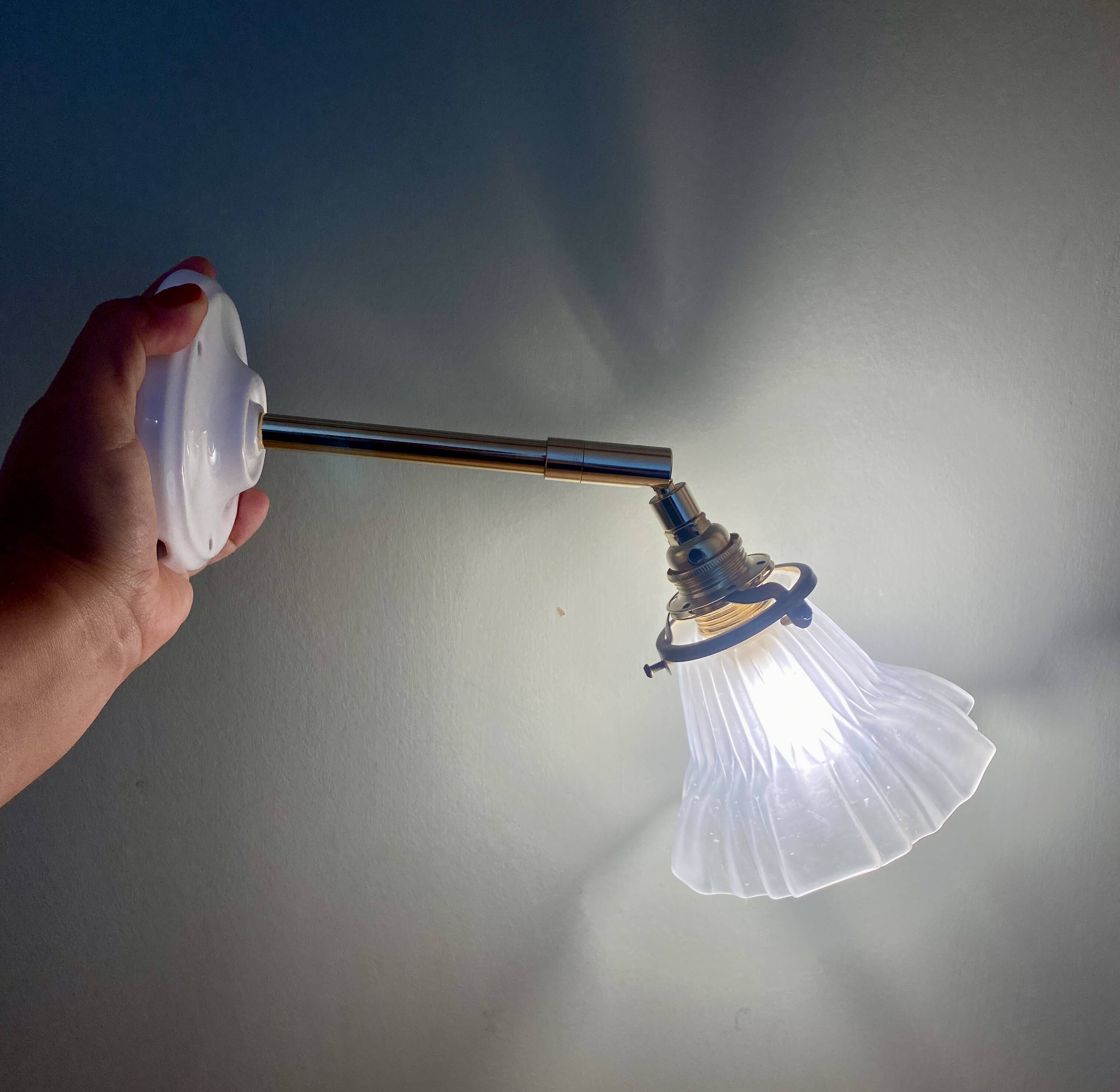 Vintage art deco frosted glass tulip wall light