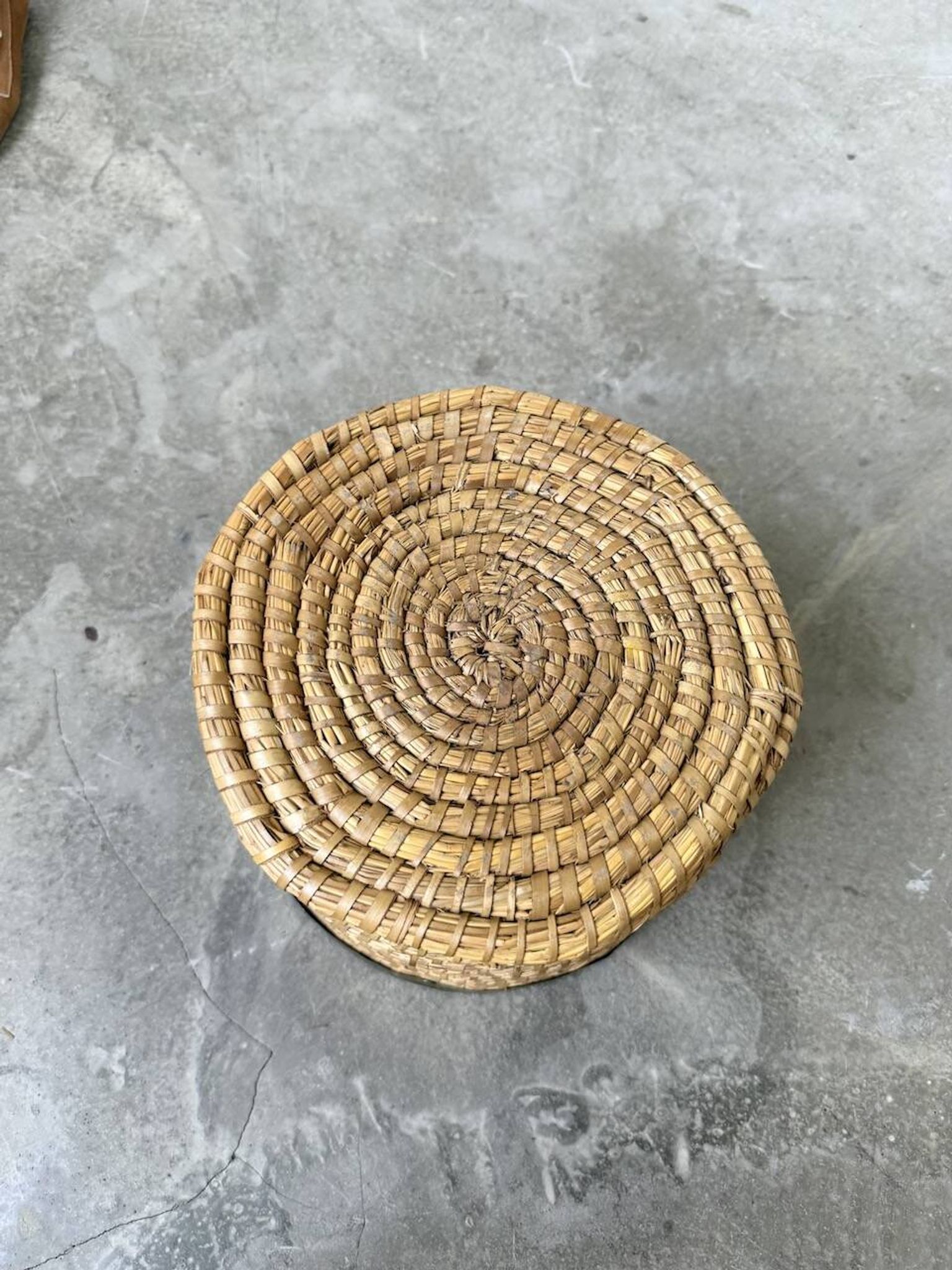 Rattan basket 1970, Italy