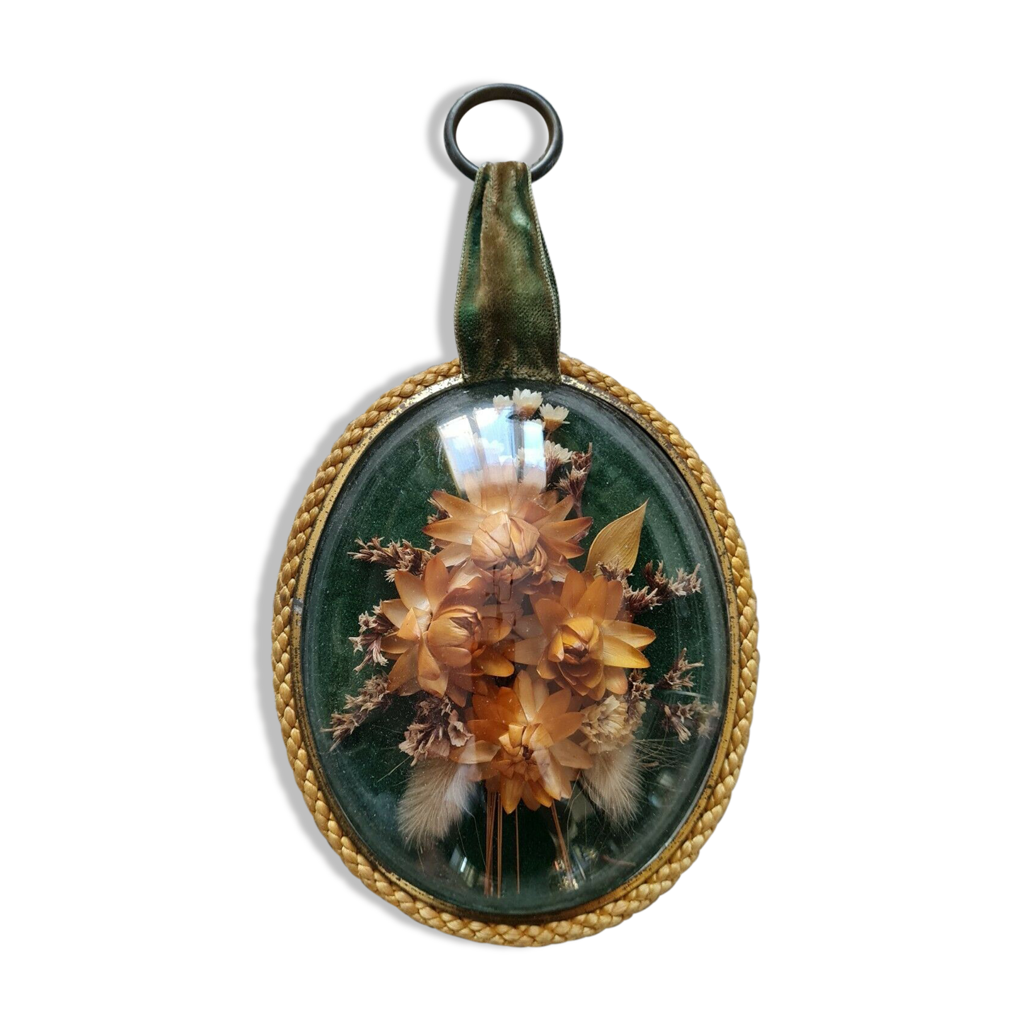 Cadre médaillon fleurs séchées couleur vert vintage