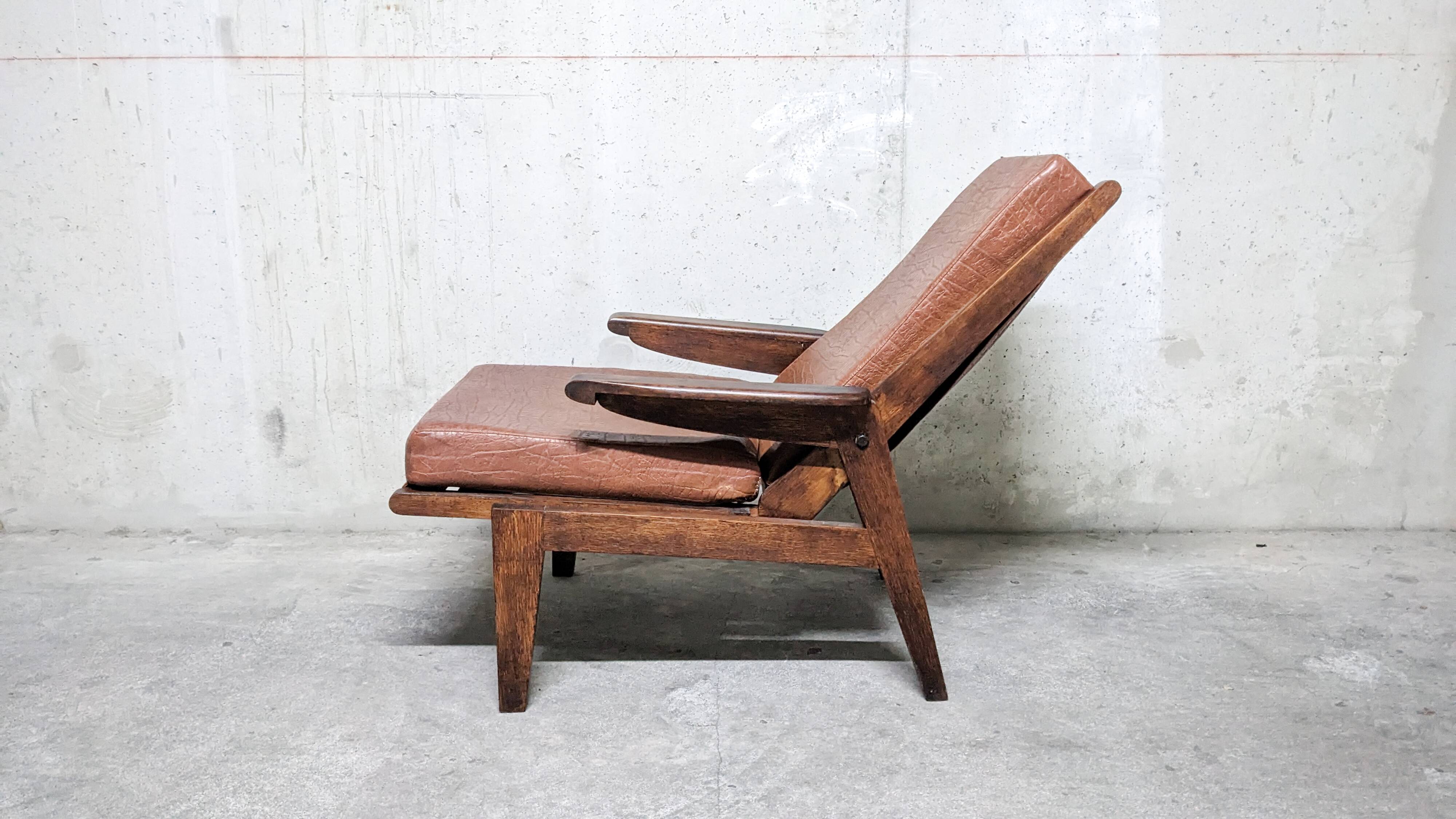 Vintage Free Span FS115 Solid Oak Recliner Chair 1950s