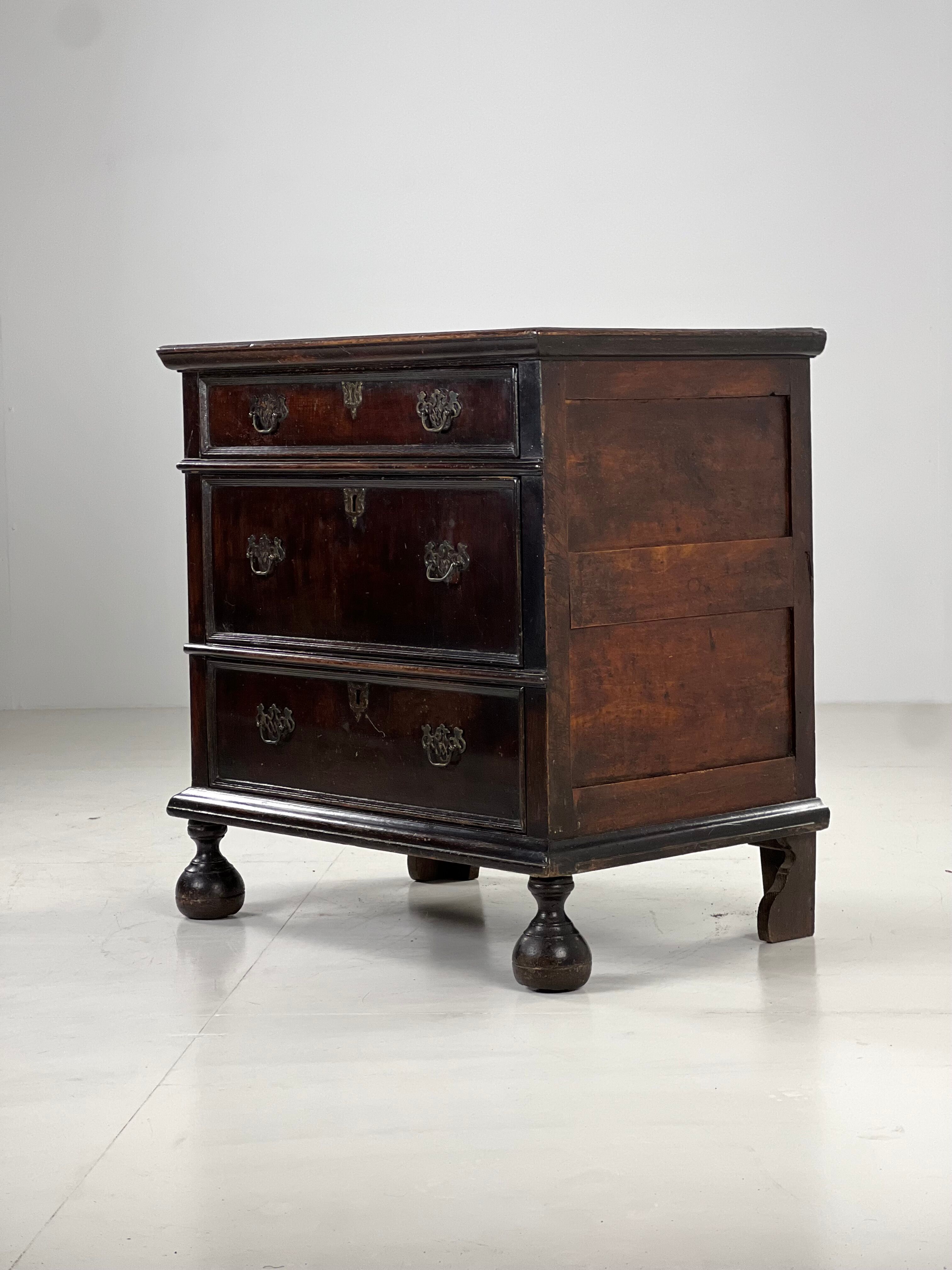 Chest of drawers originally from England