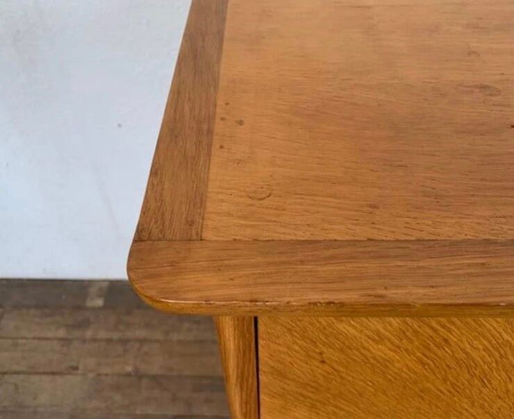 Commode vintage à 3 tiroirs pieds compas en chêne clair