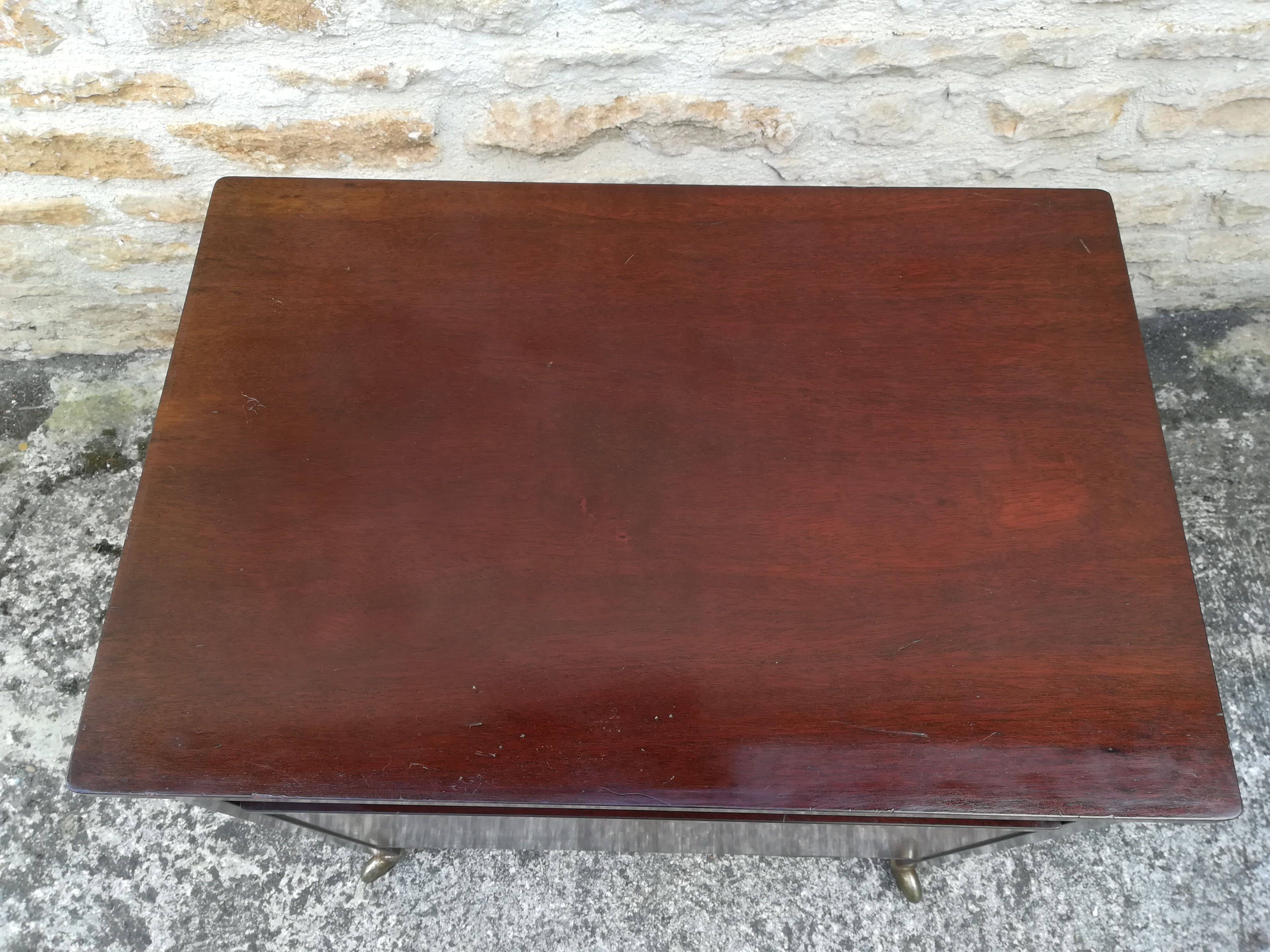 Five-drawer cabinet on wheels