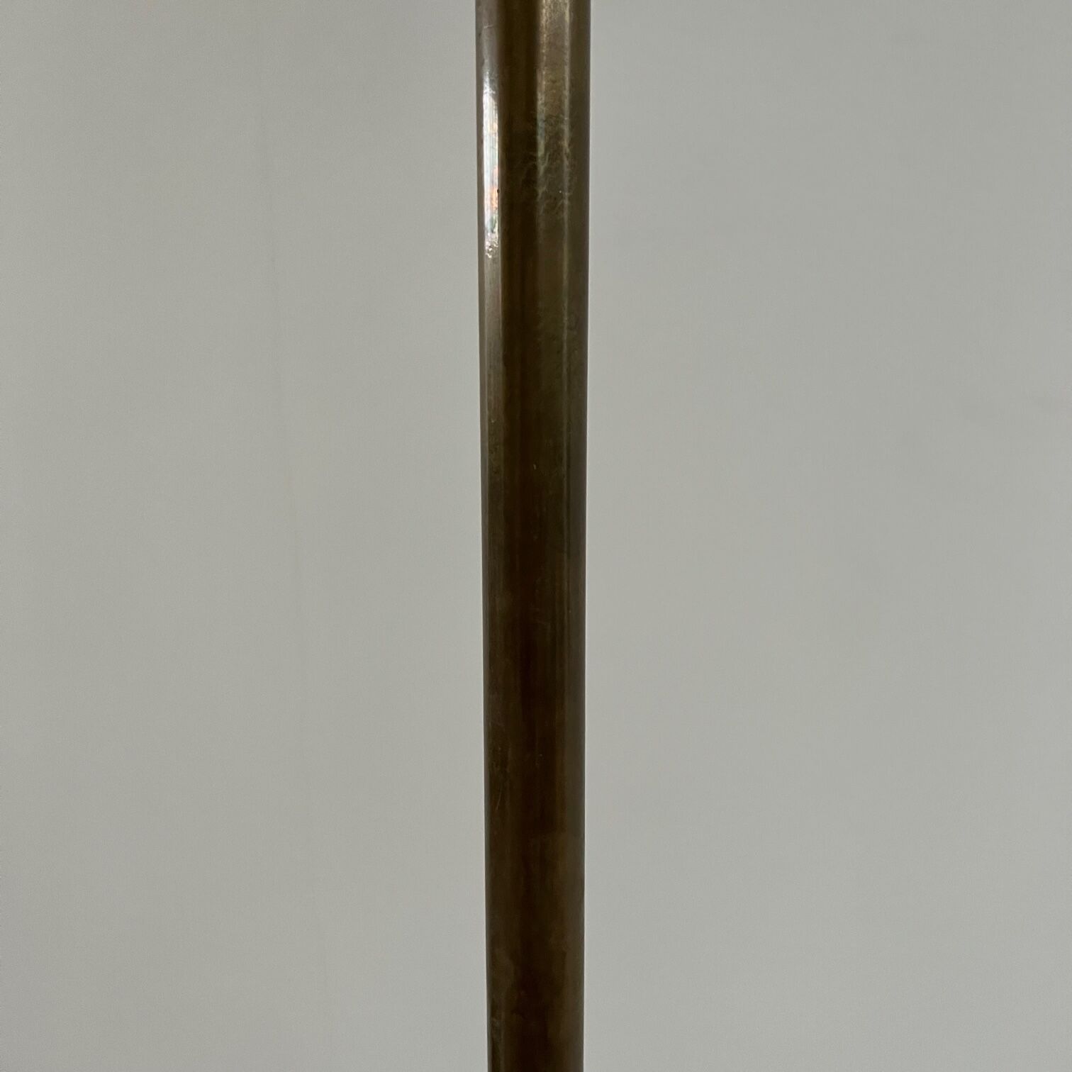 English mid-century brass floor lamp uplighter