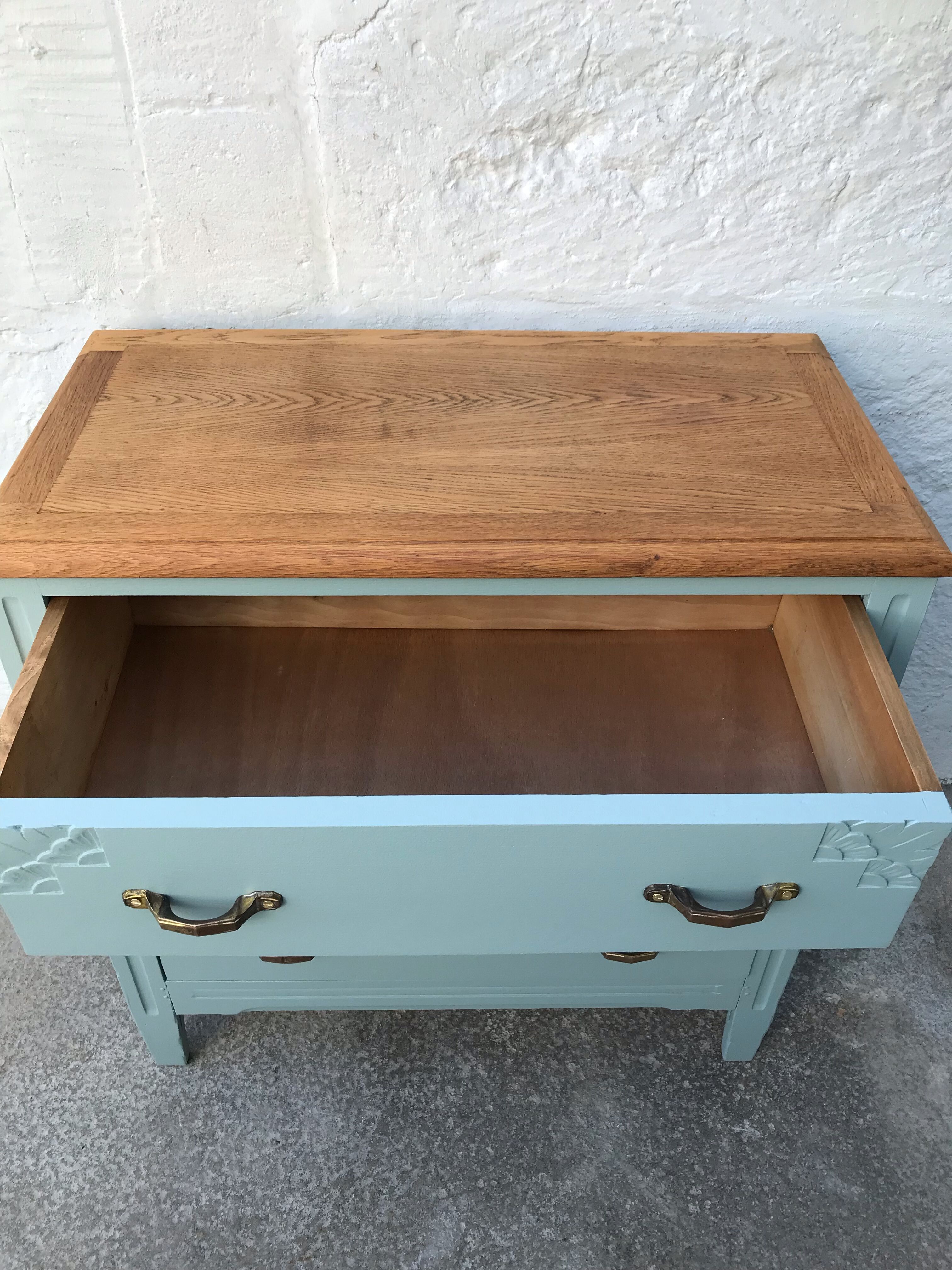 Commode art deco vert amande