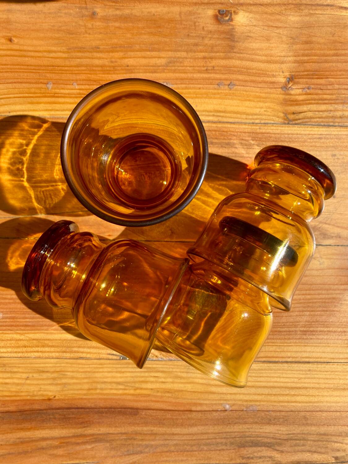 4 verres ambrés Pernod vintage