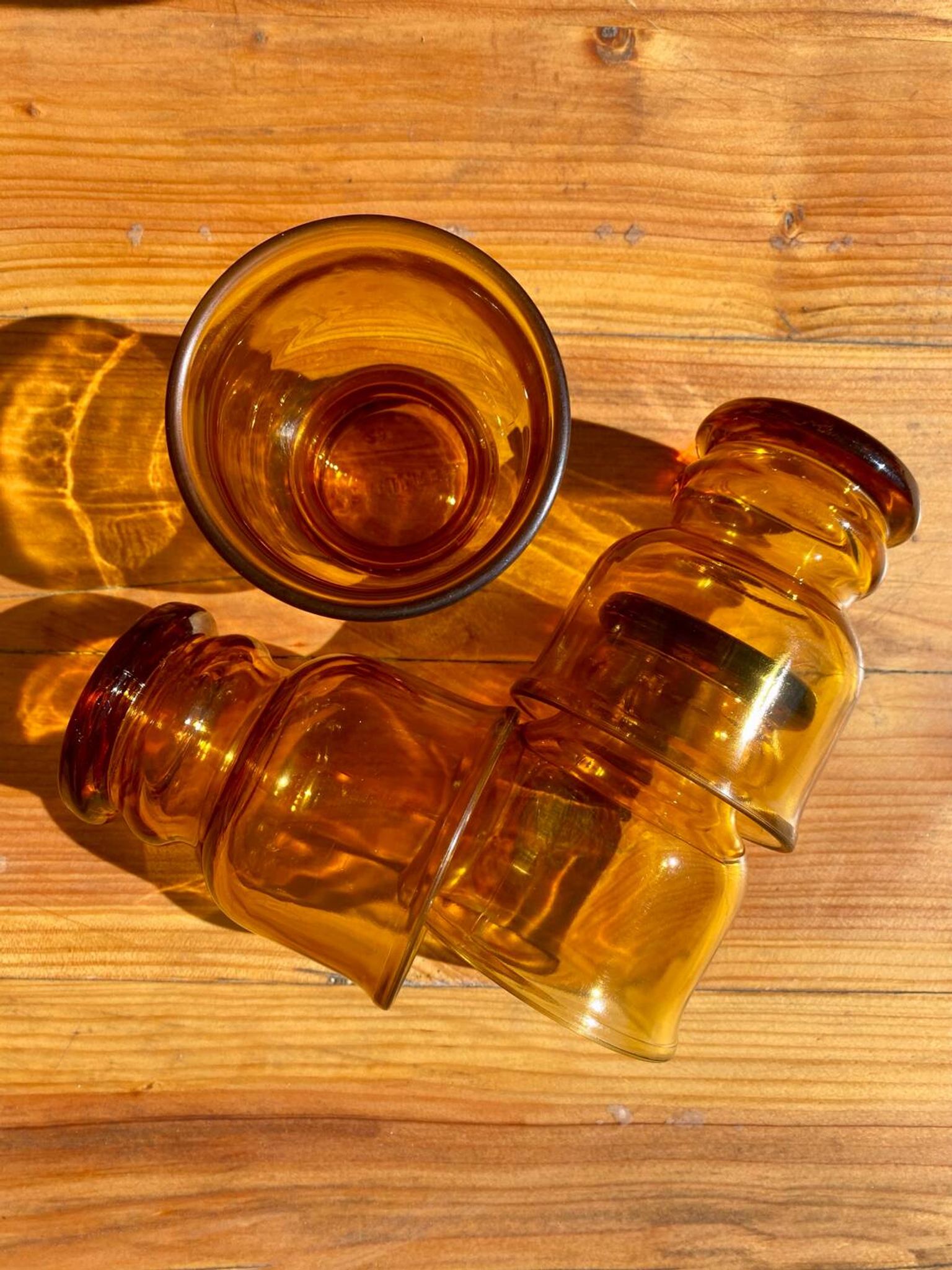 4 vintage Pernod amber glasses