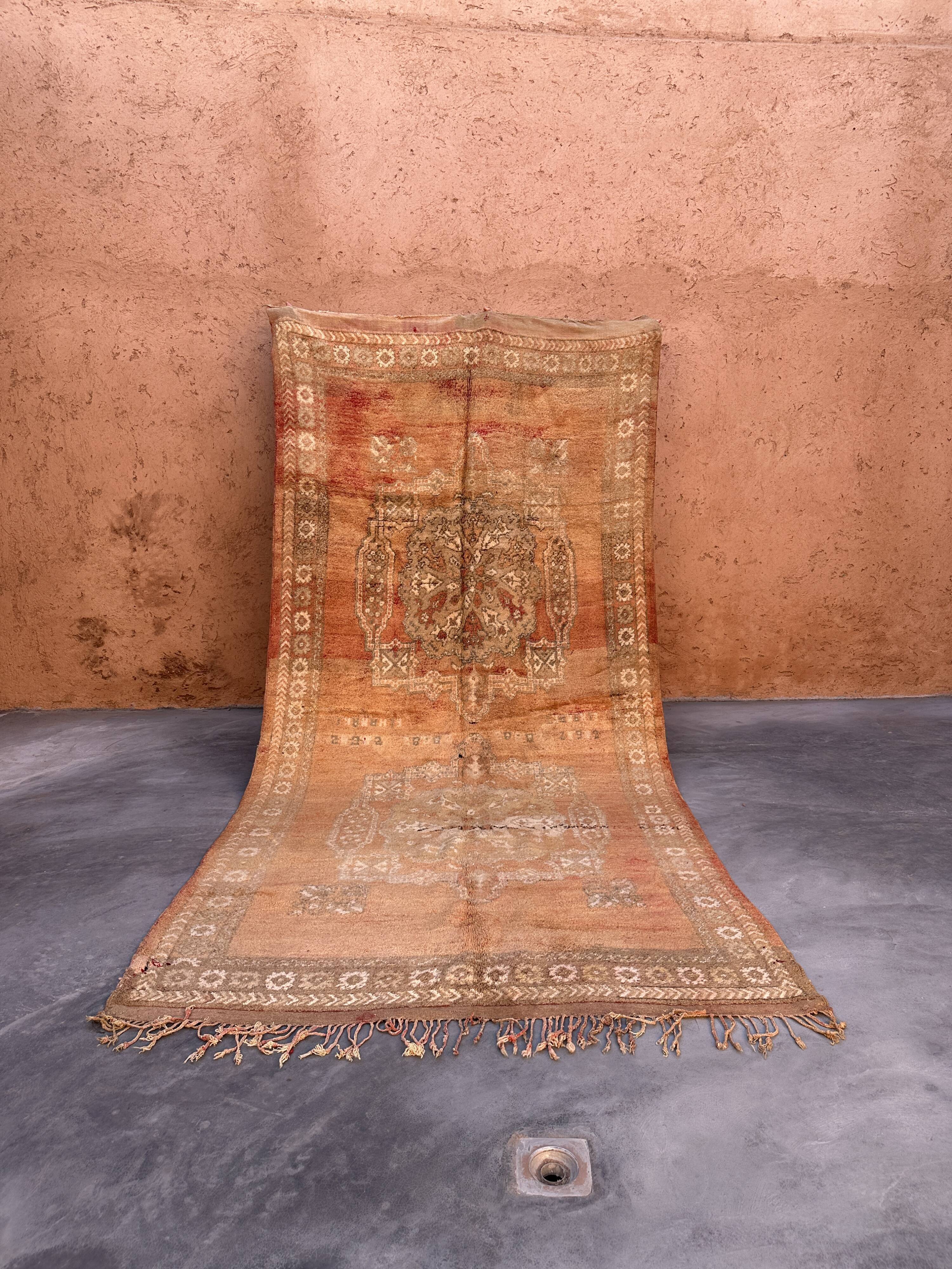Moroccan carpet - 183 x 379 cm