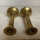 Paire de petits bougeoirs en laiton bicolore