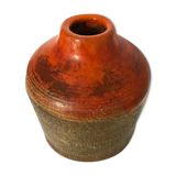 Vase in sandstone