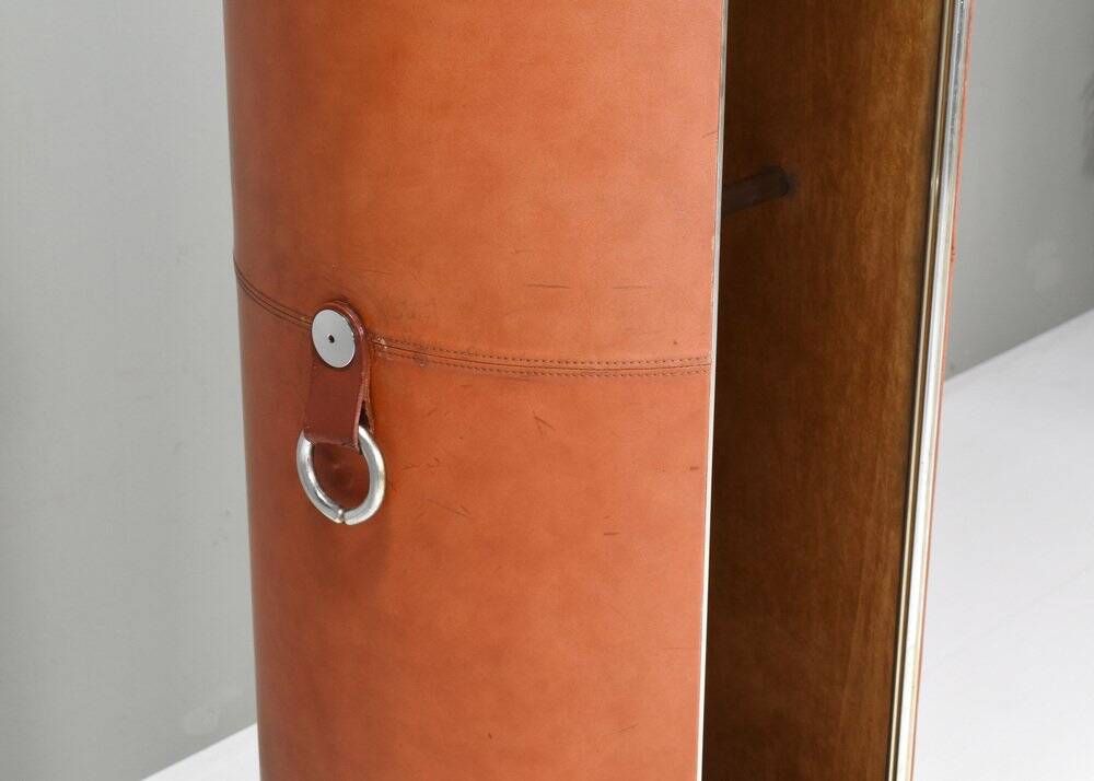 Cabinet de maquillage pivotant Tucroma par Guido Faleschini pour i4Mariani, 1971