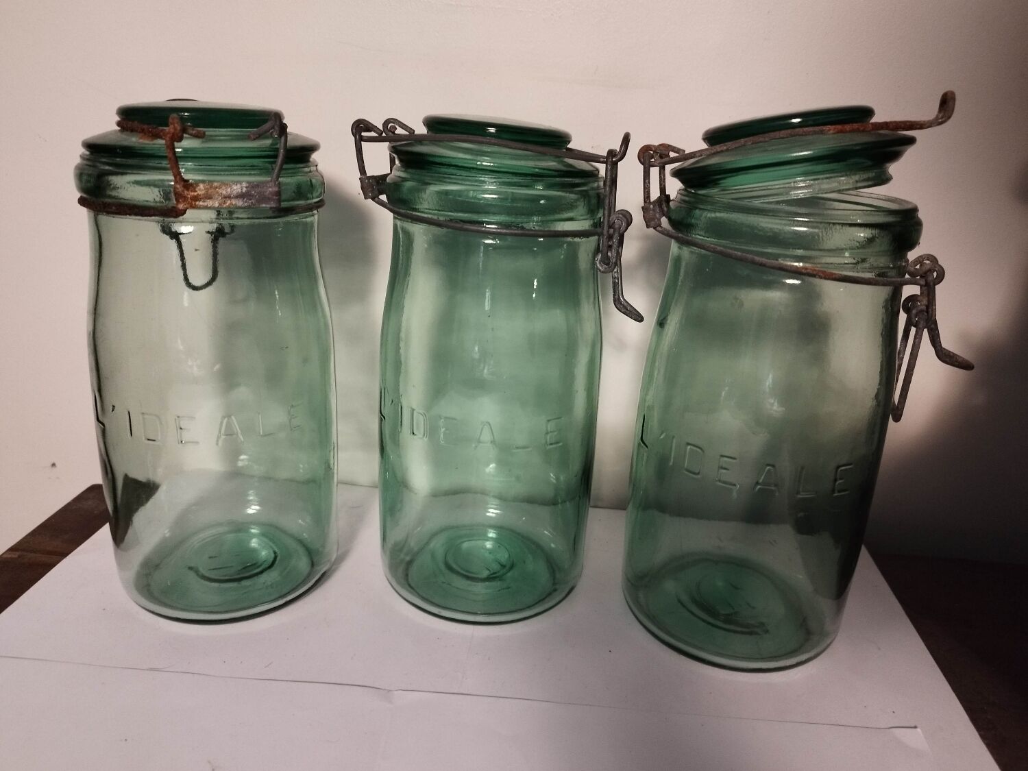 Lot 3 ideal green glass jars