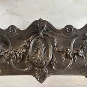 Grande jardinière en fonte