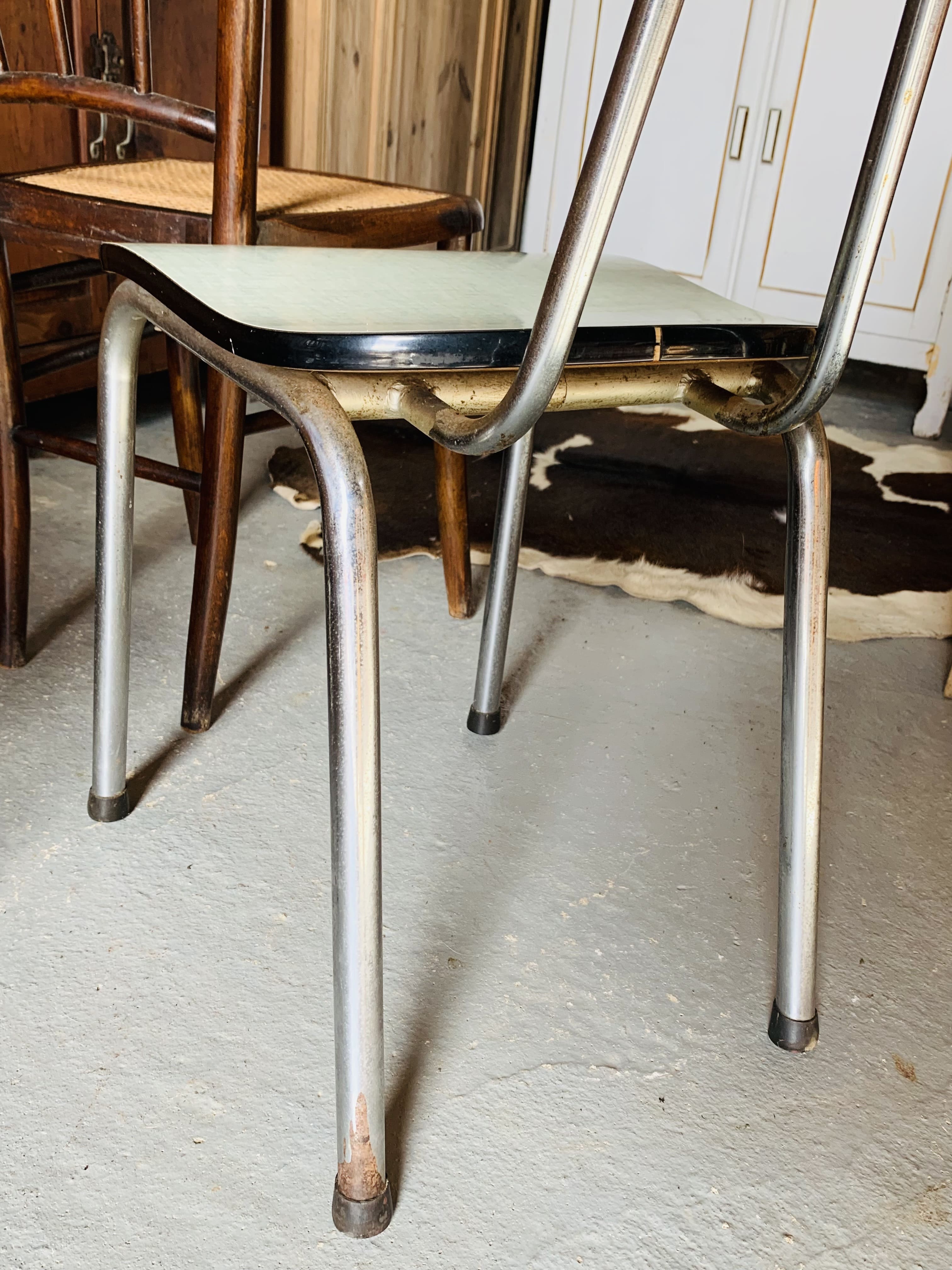 Set of 6 mismatched chairs