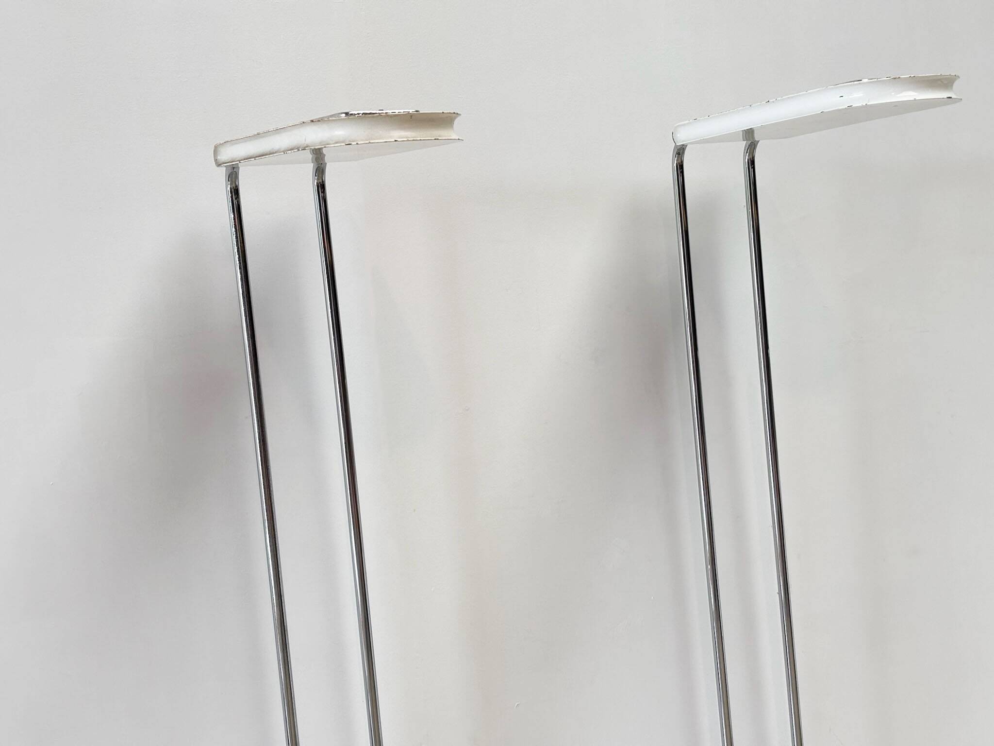 Pair of Skipper floor lamps by Bruno Gecchelin