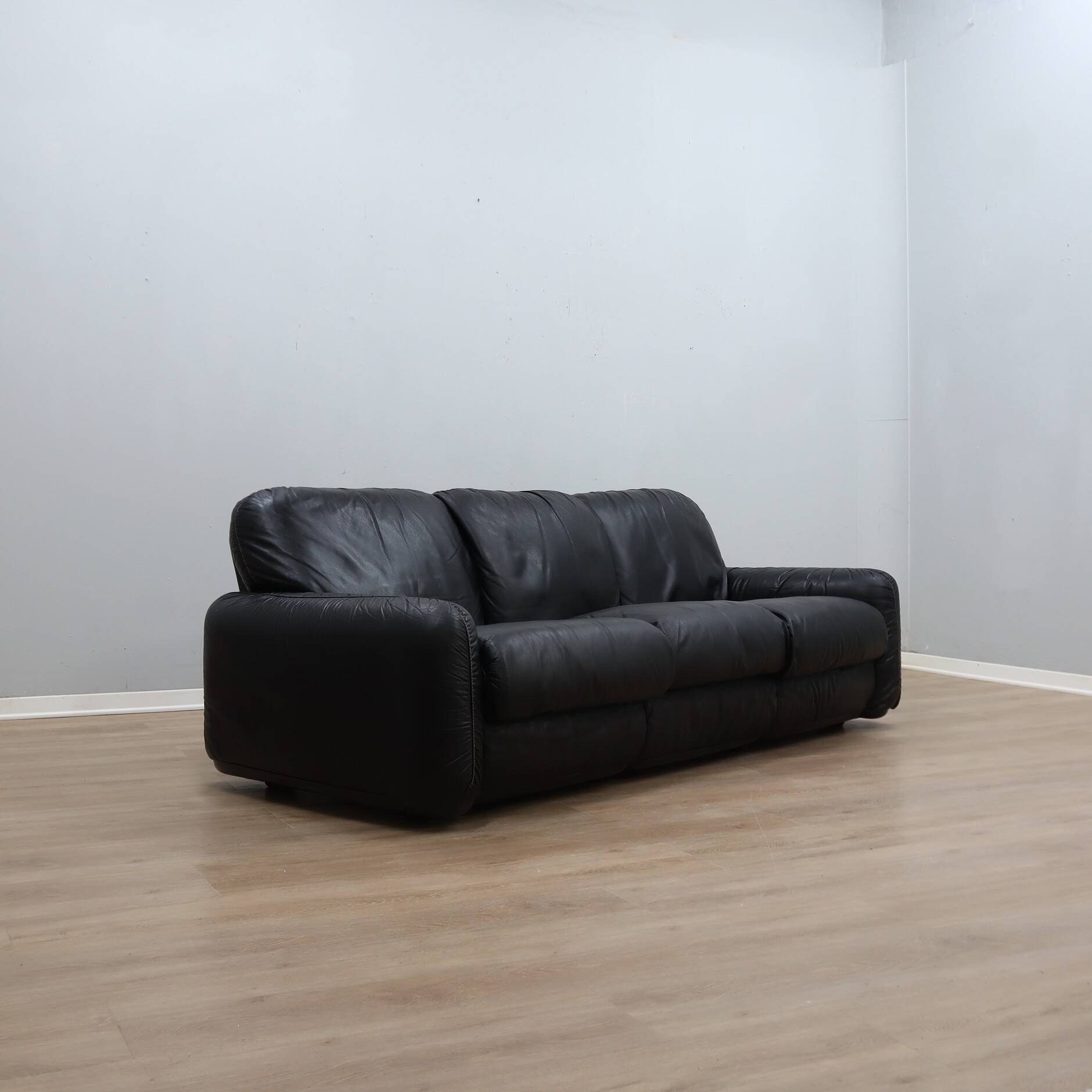 Busnelli Piumotto 1970s Black Leather 3-Seater Sofa