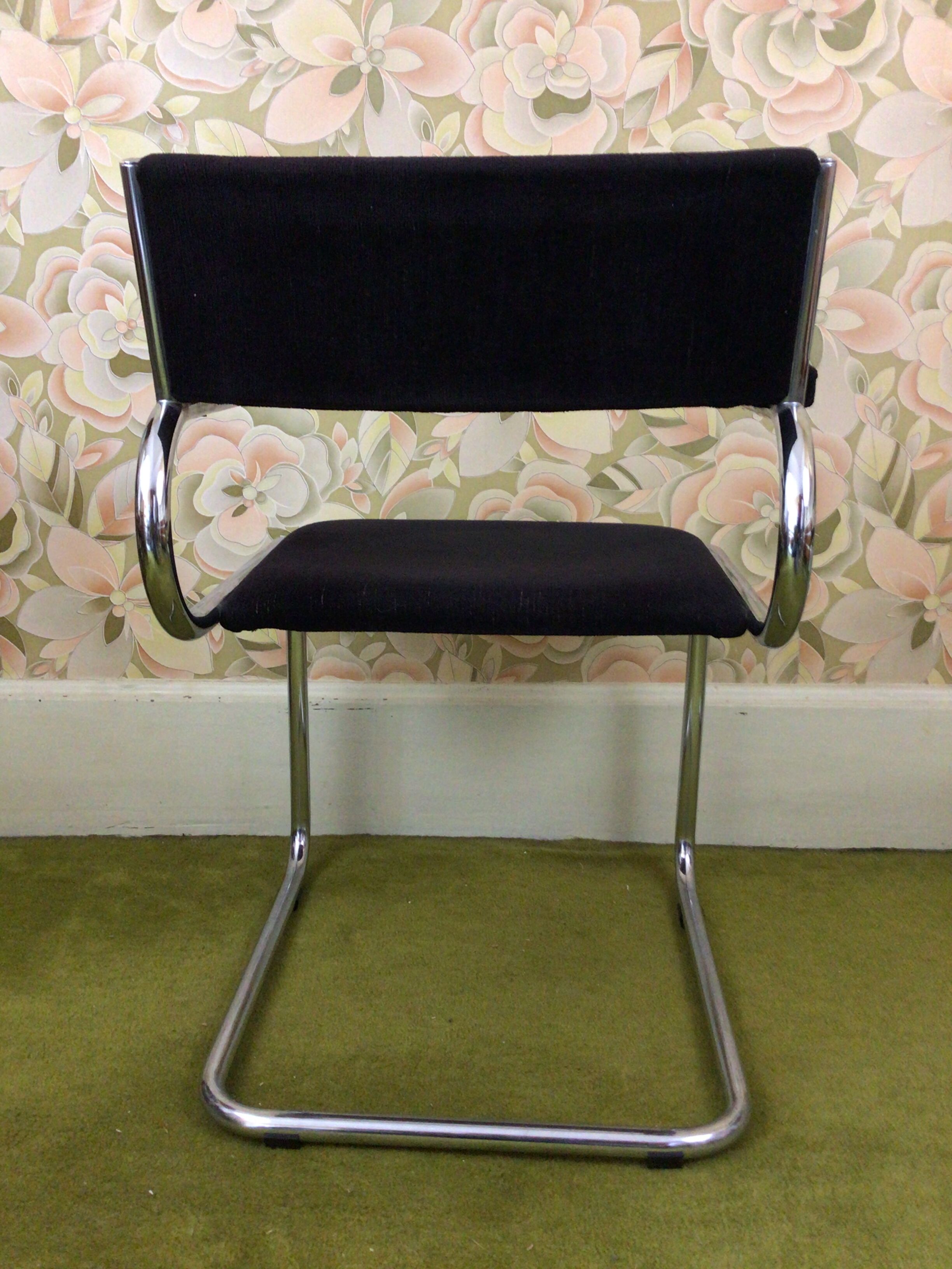 Suite of 3 chairs 70s