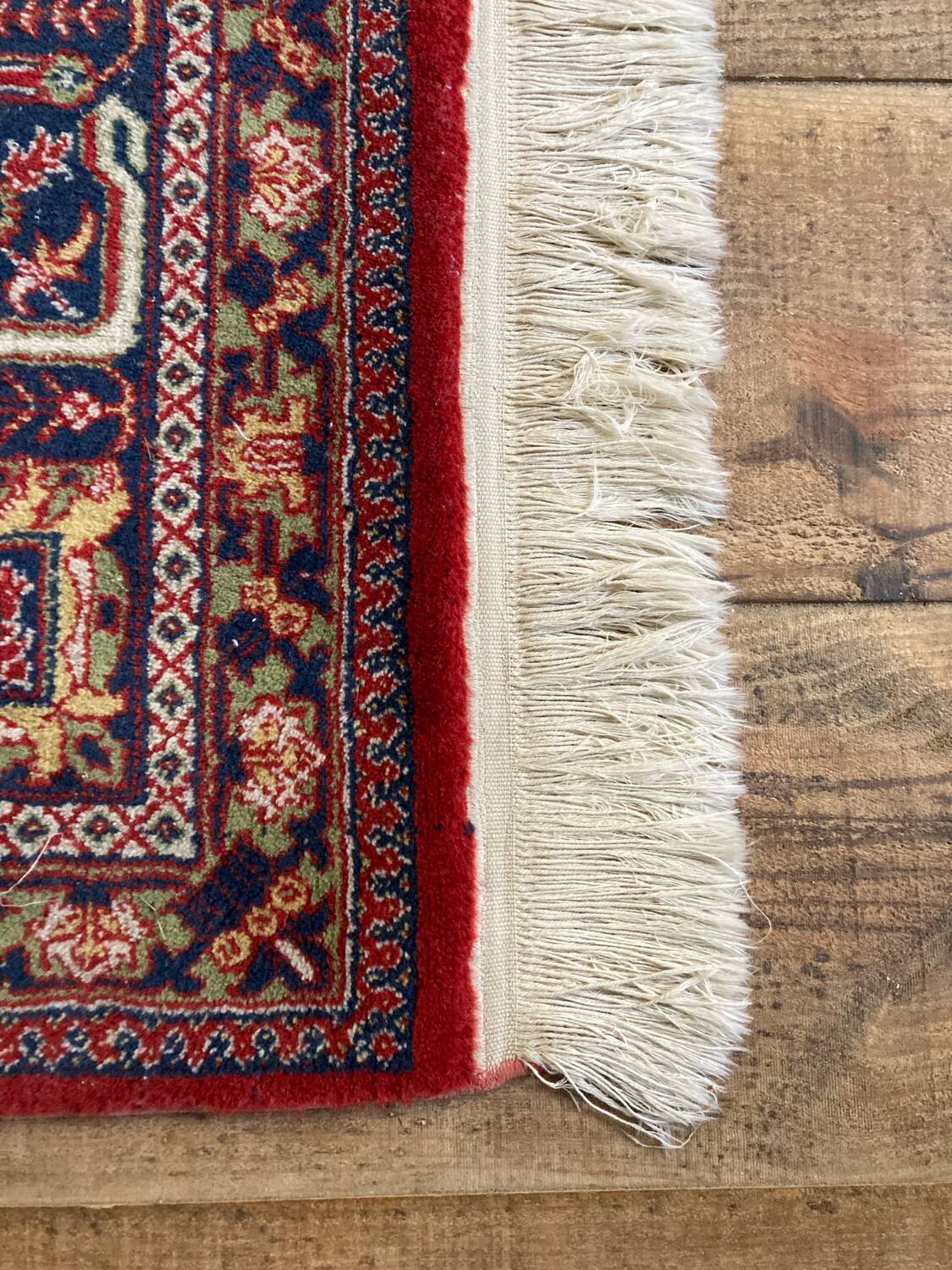Antique Persian rug 300x200