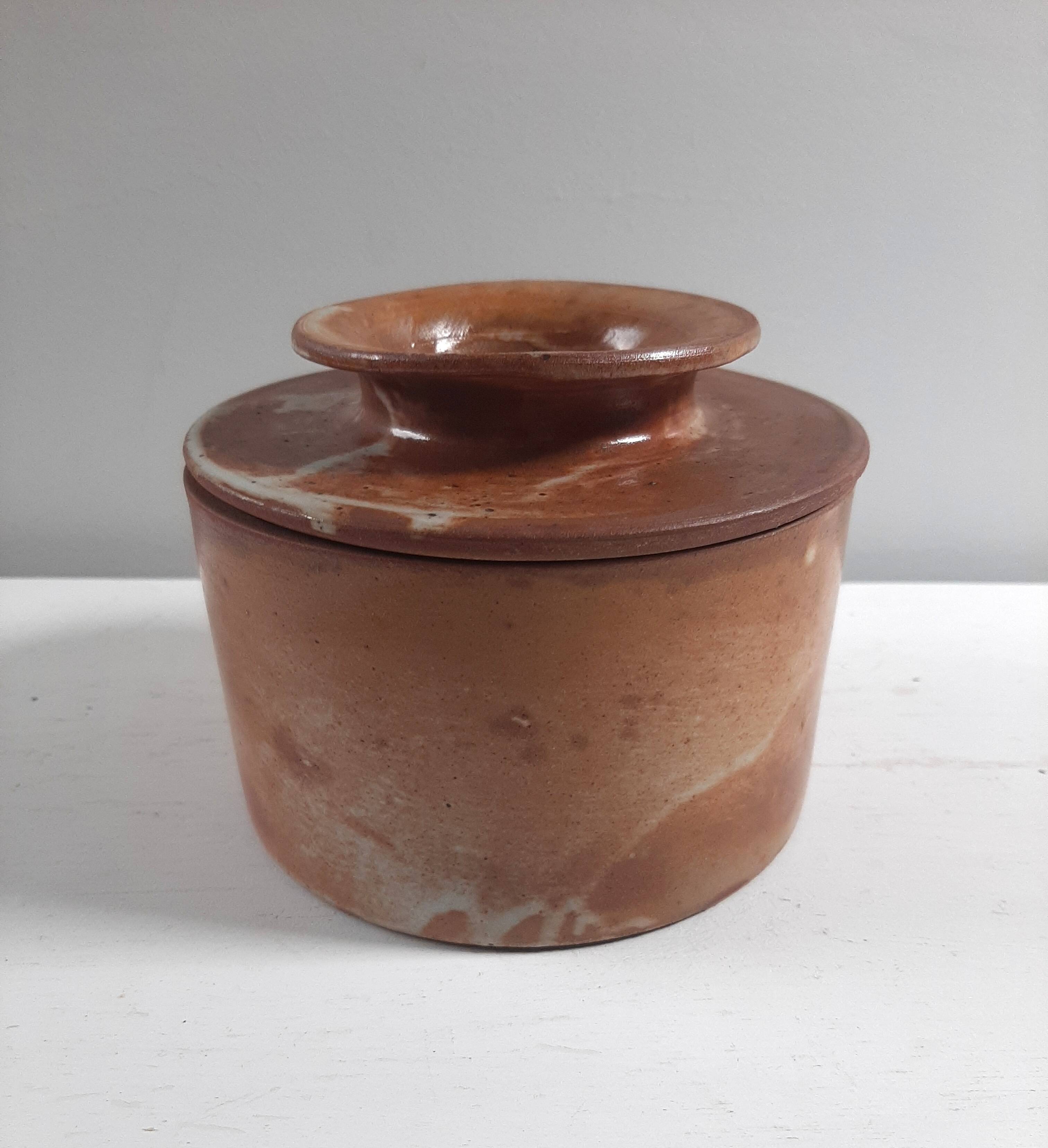 Beurrier à eau en grès