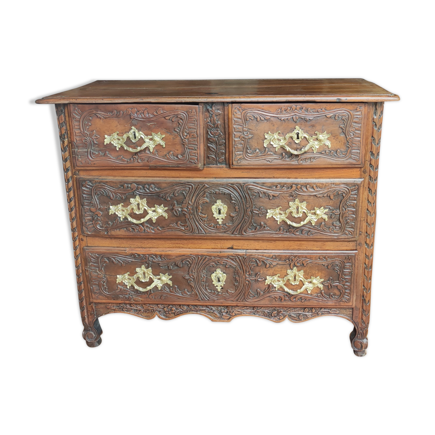 Louis XIV period chest of drawers