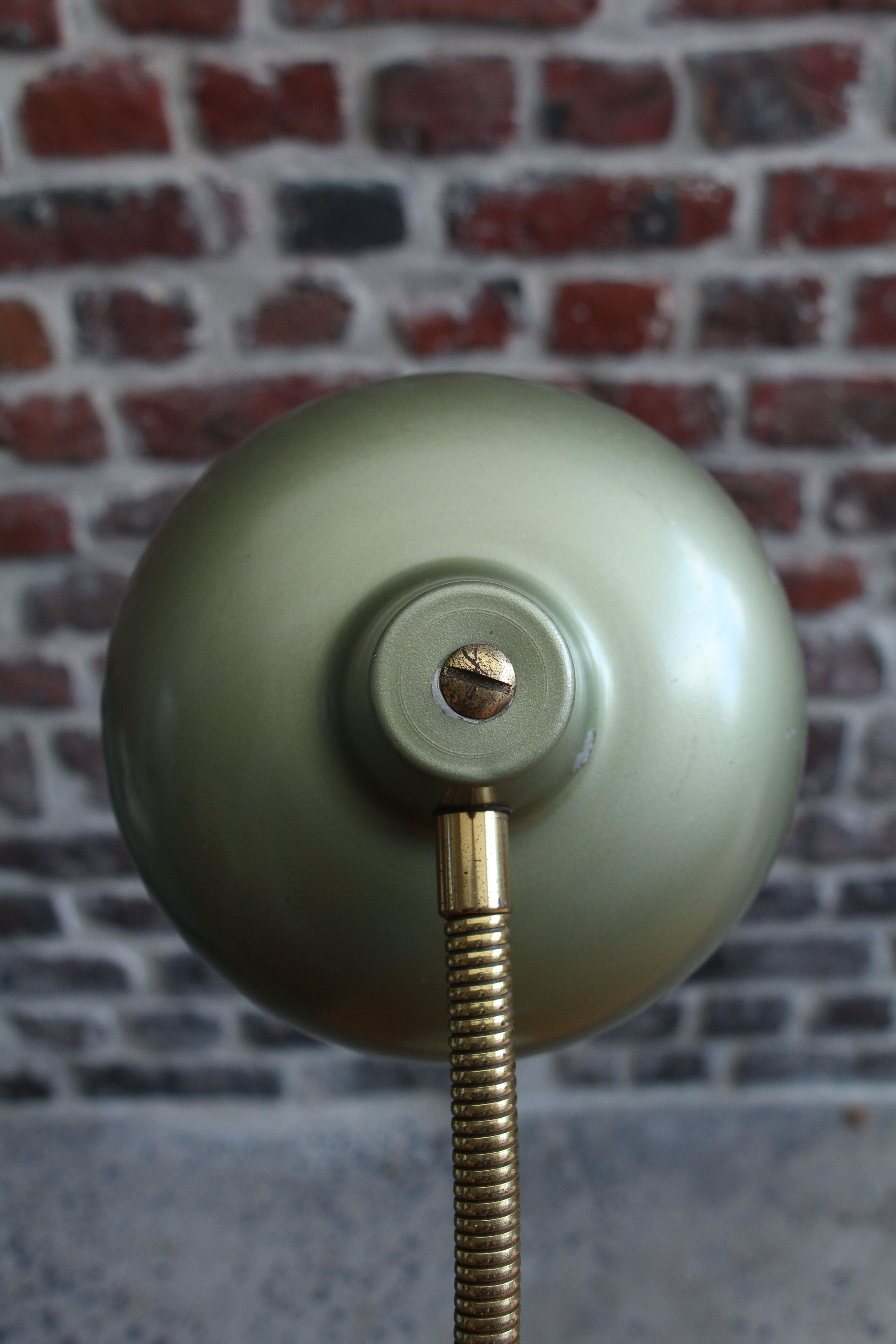 Green desk lamp 70's