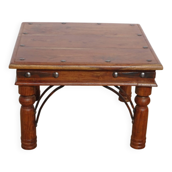 Table de salon carrée en bois exotique et fer forgé