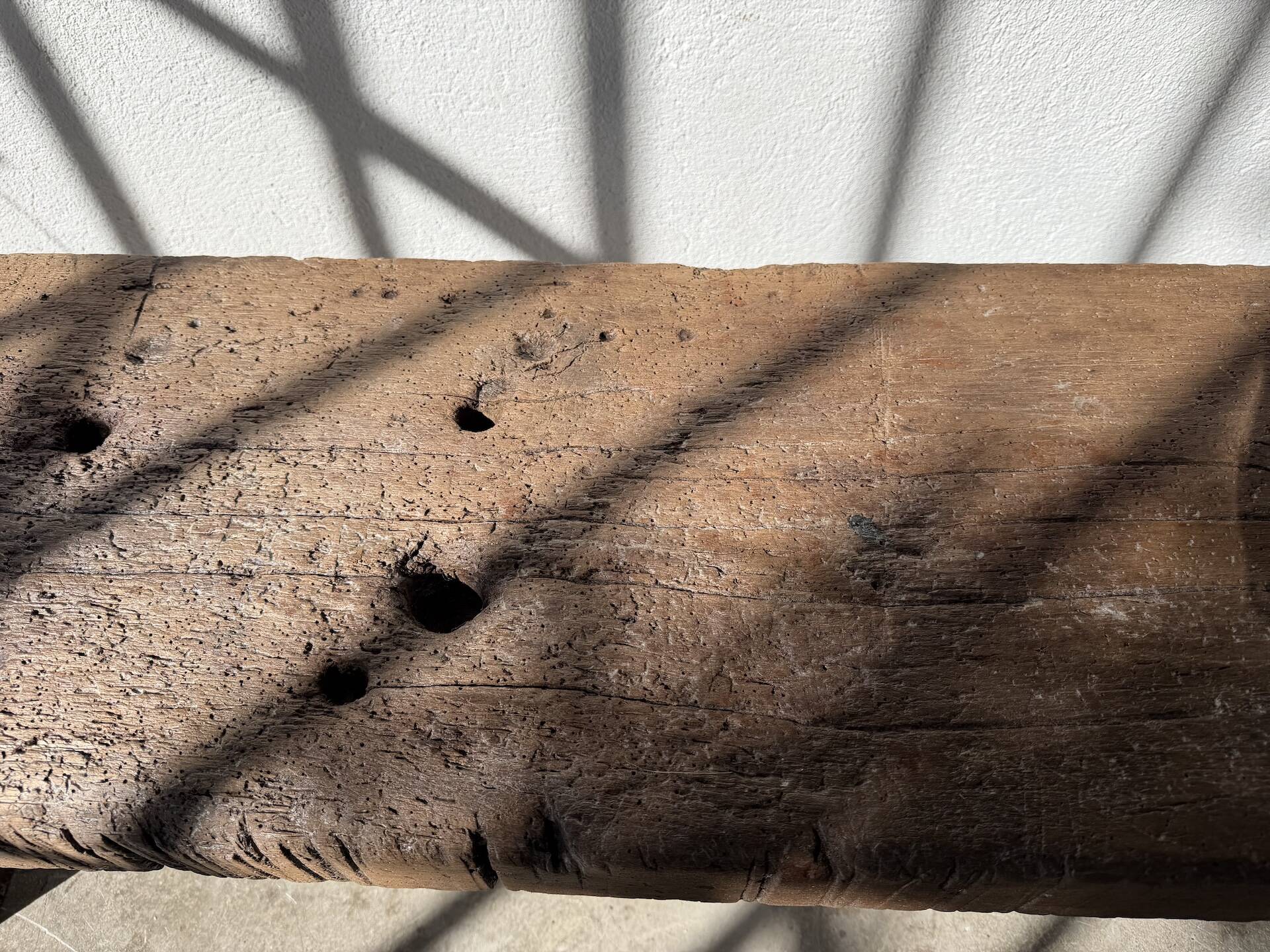 Brutalist Oak Bench – Unique Piece, 20th Century Folk Art