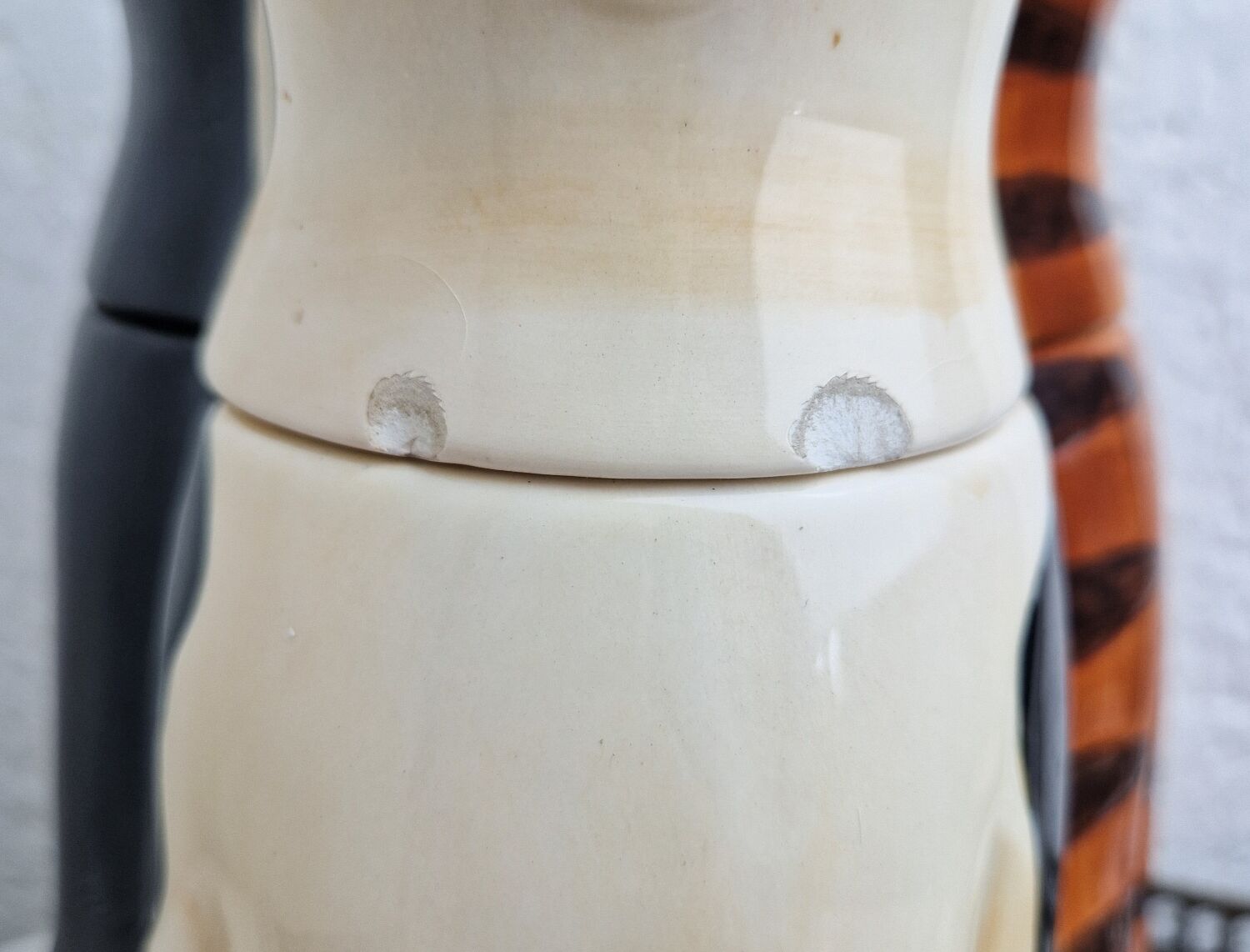 Cat cookie jar, ceramic cookie jar three vintage cats