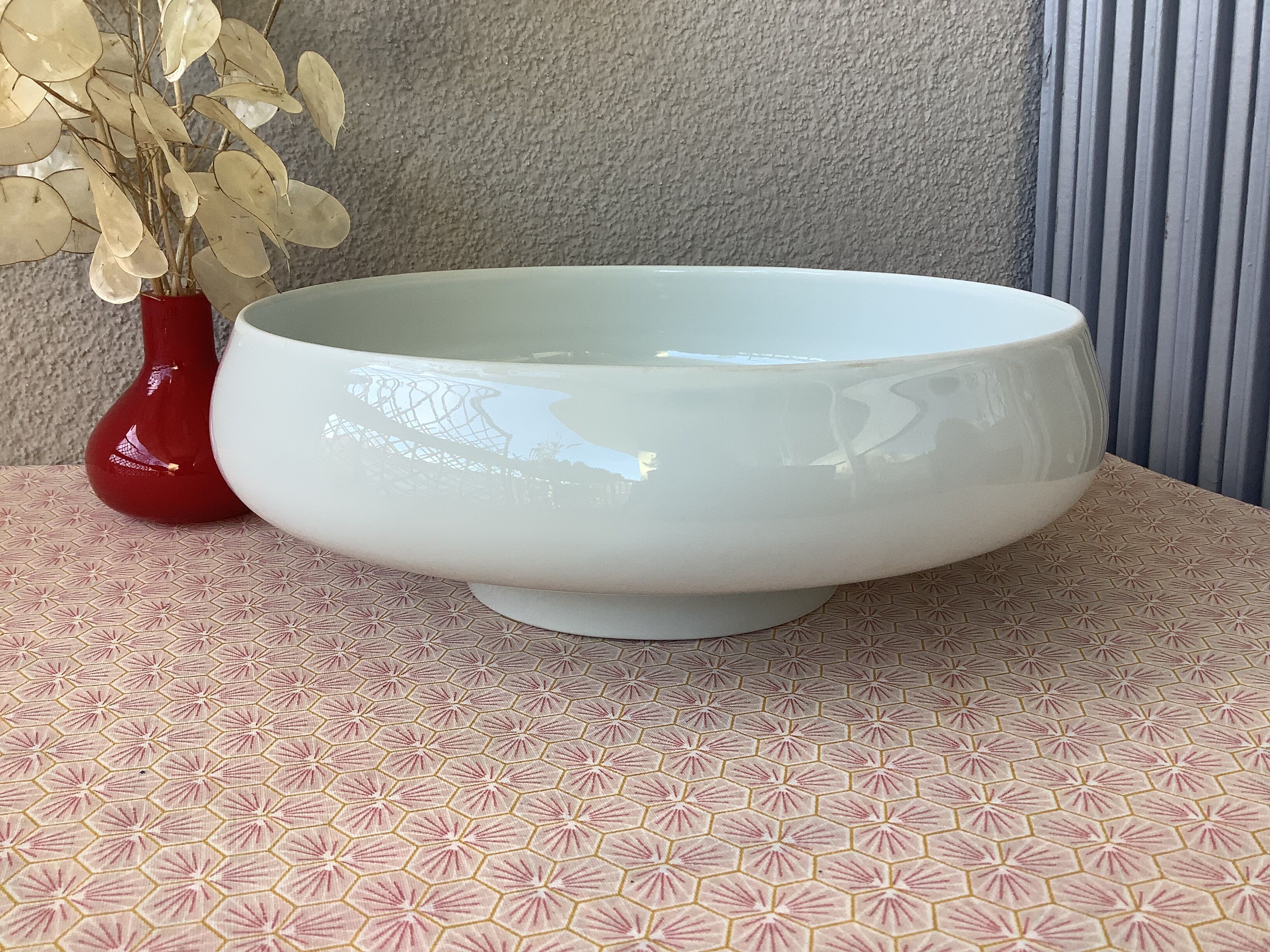 Porcelain salad bowl Virebent design René Bertoux