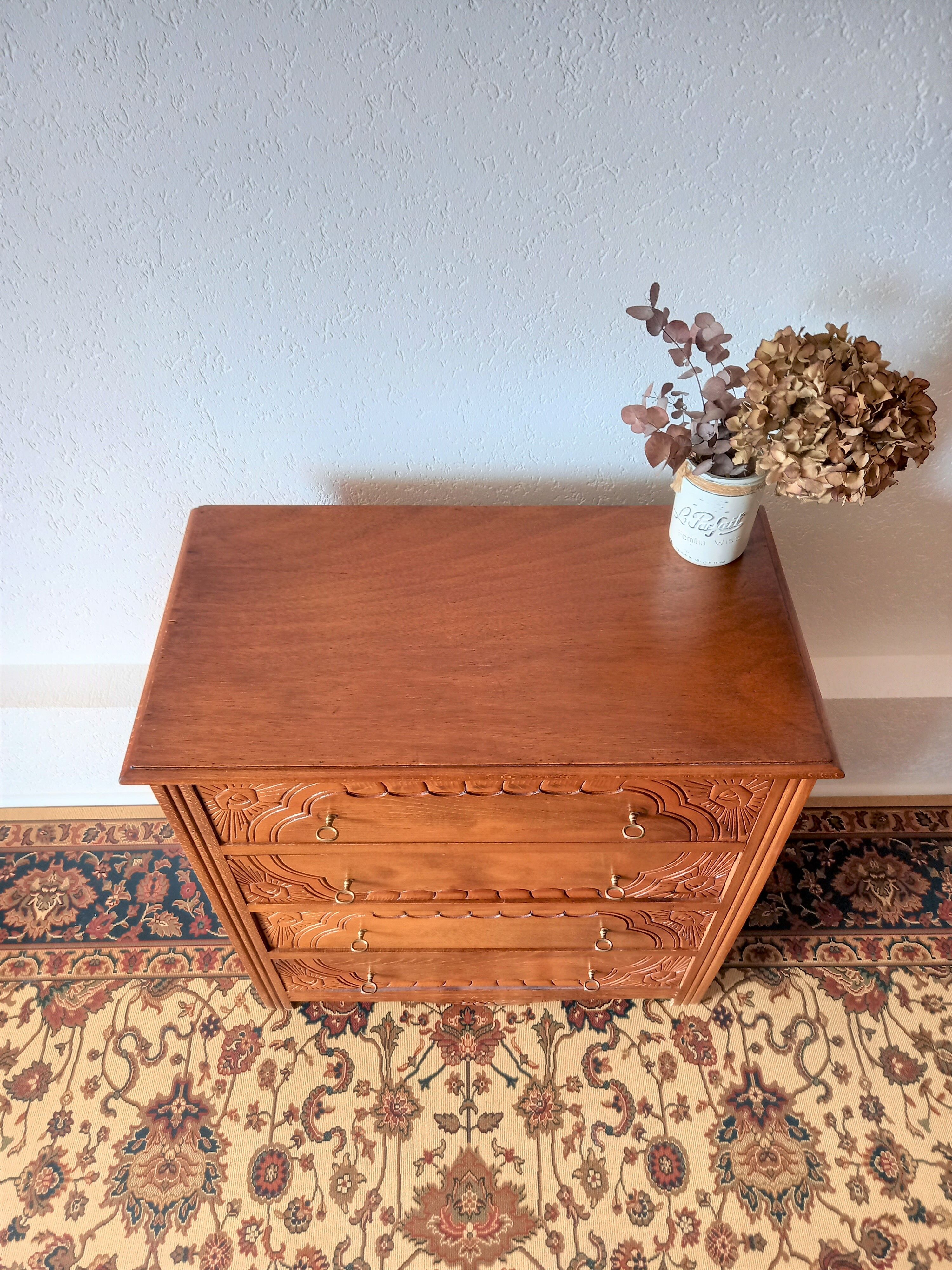 Art Deco chest of drawers