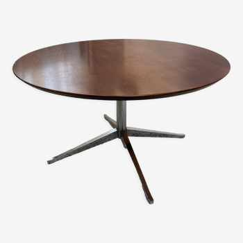 Florence Knoll round table