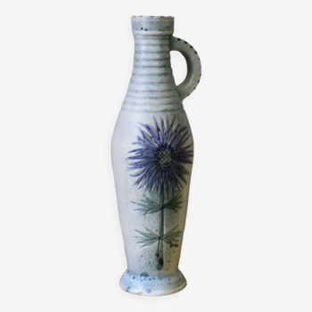 Madeleine Jolly ceramic vase