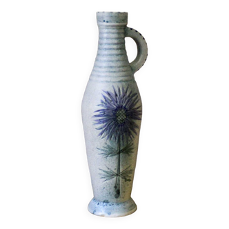 Madeleine Jolly ceramic vase