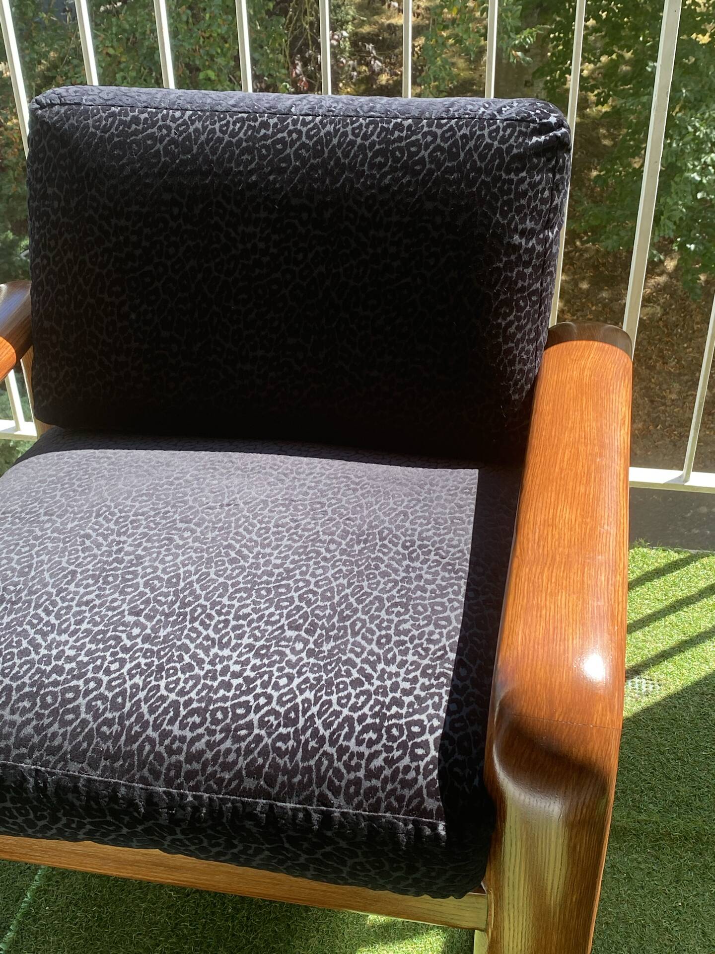 Set of 2 "Hombre" armchairs by Burkhard Vogtherr