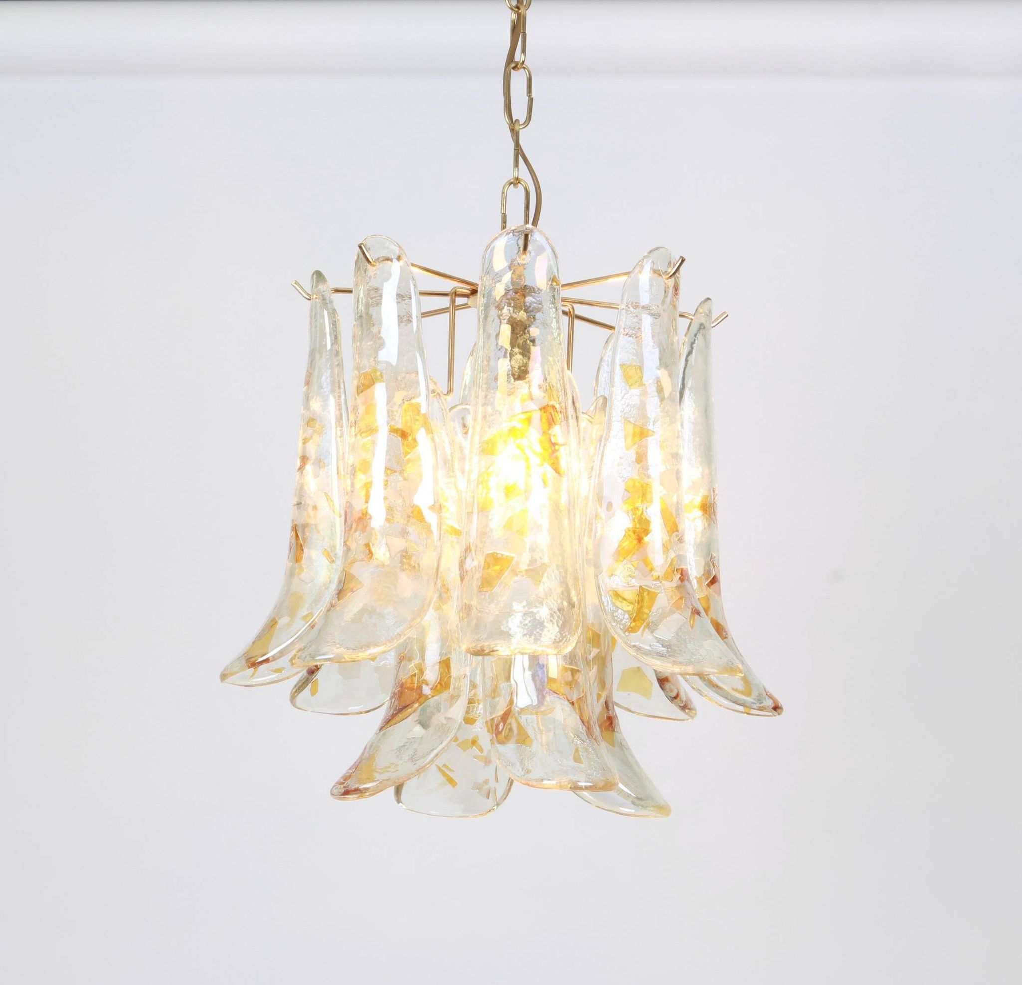 Murano glass chandelier designed by Carlo Nason for Mazzega, 1970s.