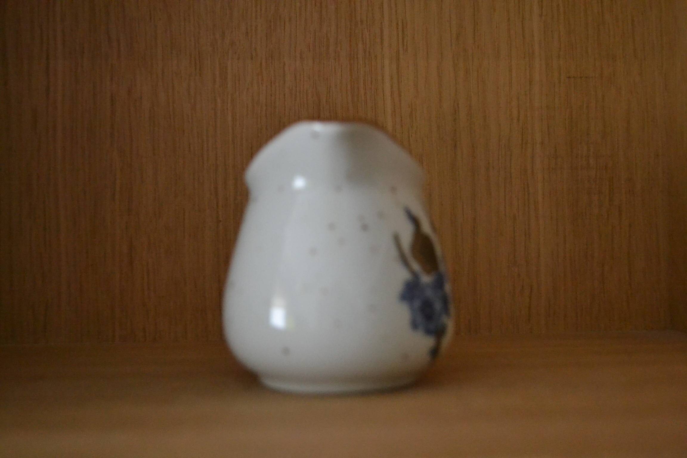 Stoneware milk jug with Japanese motif
