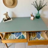 Scandinavian desk with its Baumann chair